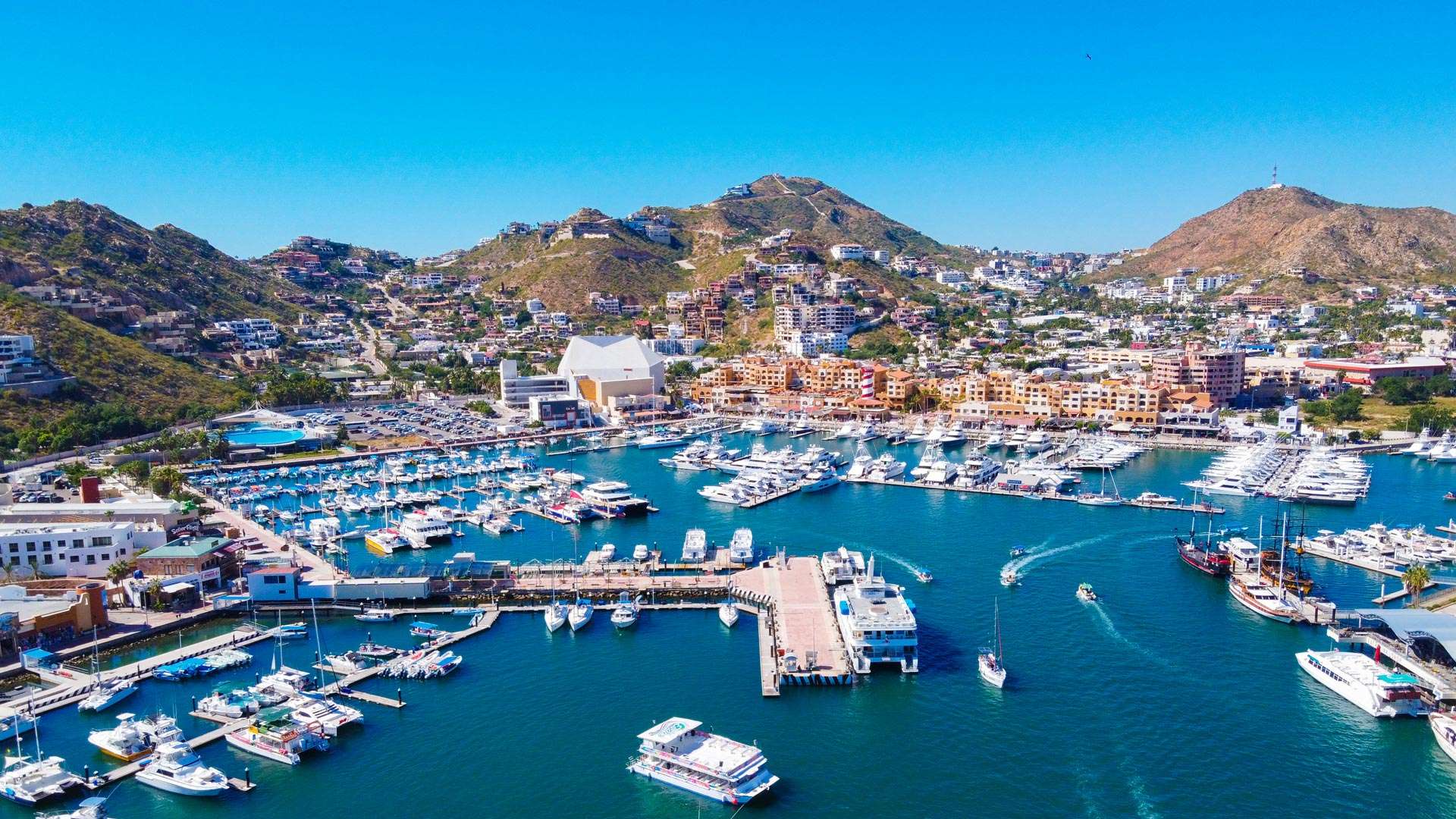 What to do in Cabo Marina