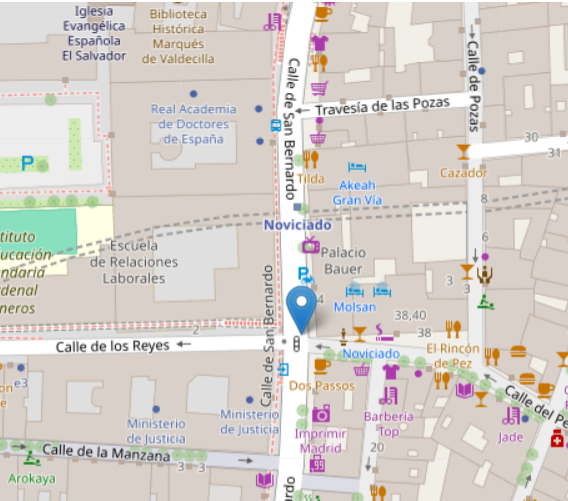 Map with a point of interest showing the location of the Noviciado metro in Madrid, Spain.