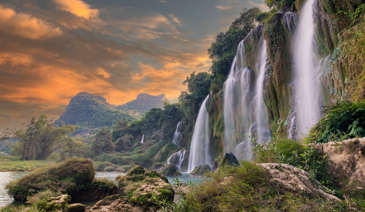 Ban Gioc Waterfall in 