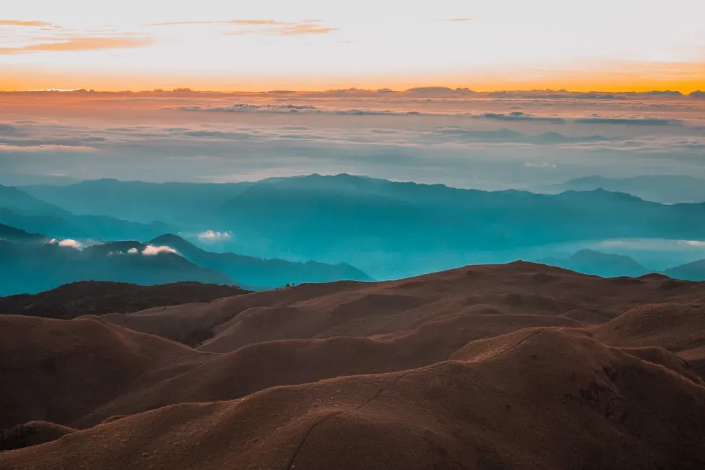 Mount Pulag National Park above the clouds