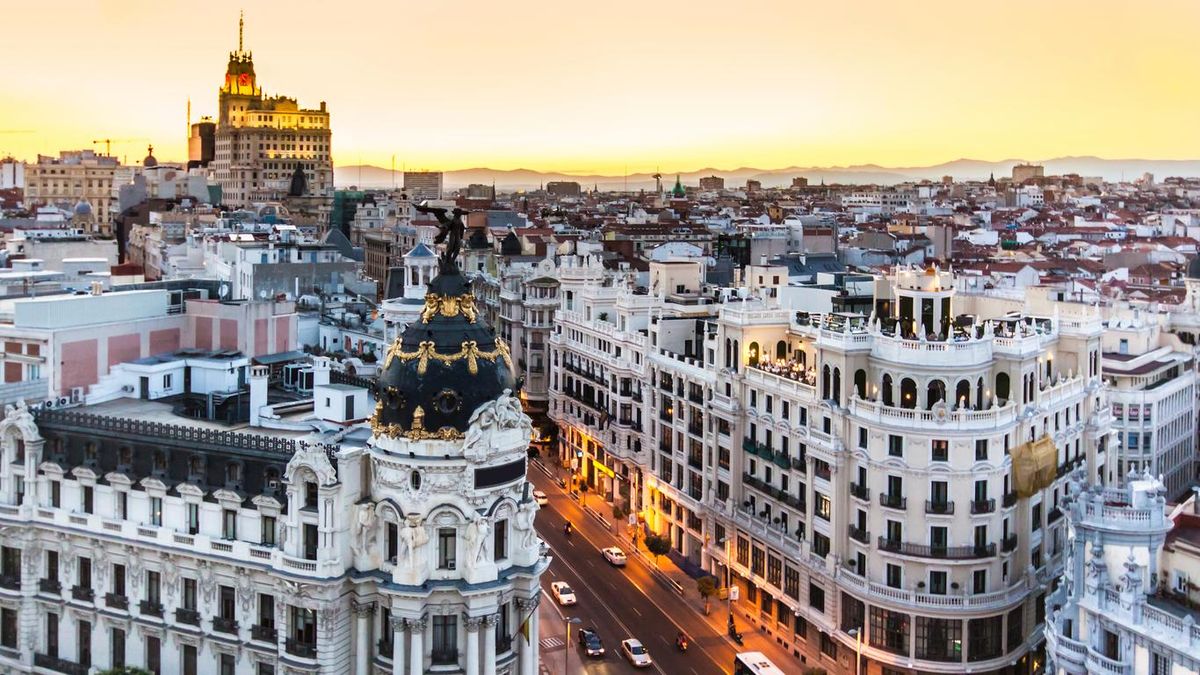 Cheap Flights To Madrid Spain& Lisbon Portugal 400's