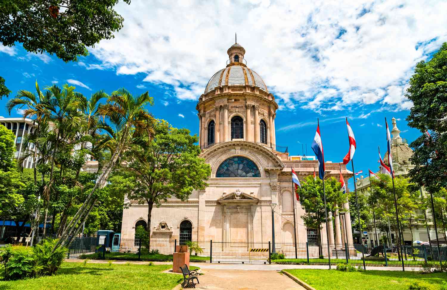 Cheapest and Most Expensive Time to Visit Paraguay