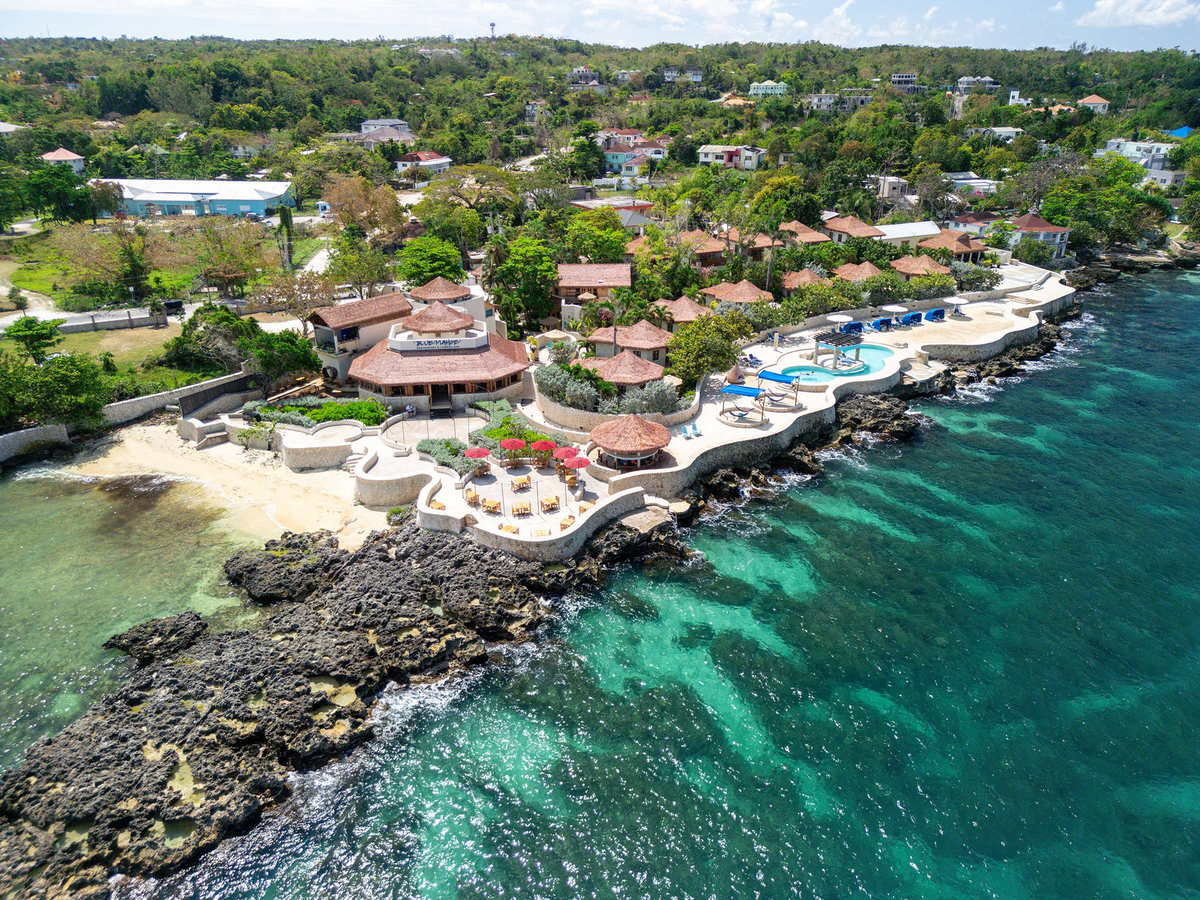 Cheapest & Most Expensive Times to Visit Negril