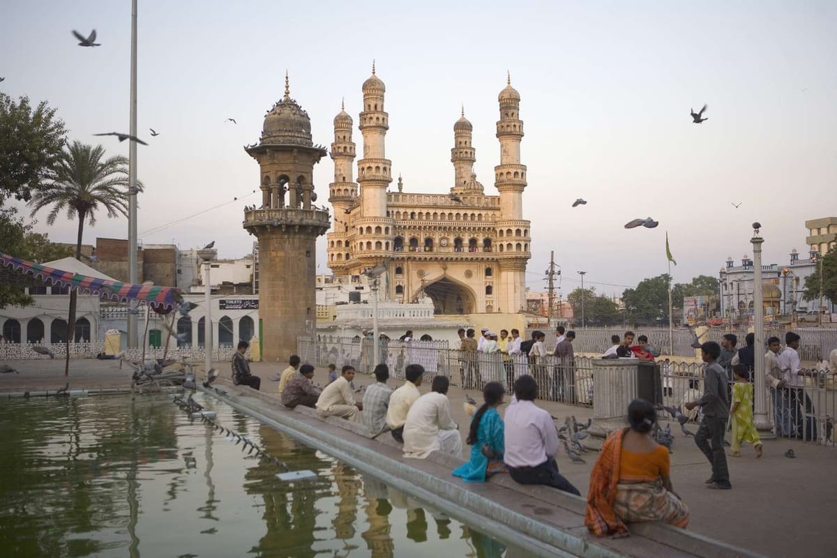 Cheapest And Most Expensive Times To Visit Hyderabad