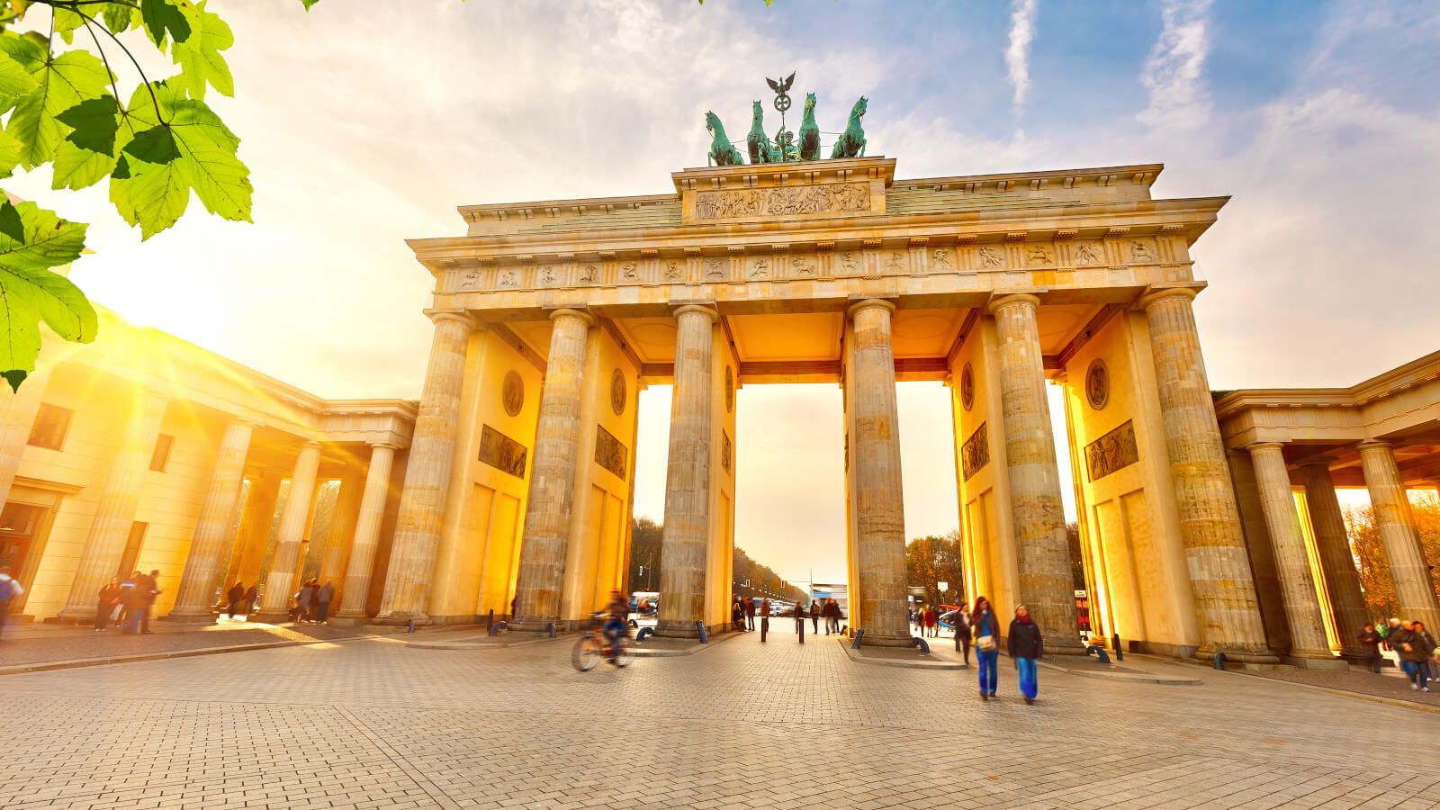 Airfare Alert Cheap Flights To Berlin Germany 459