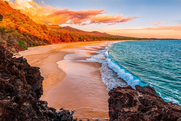 Most Visited Beaches In The World 10 Of The Most Popular Beaches In The World