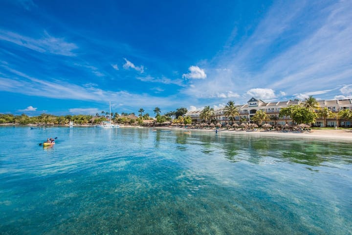 Negri's Best Resorts On 7 Mile Beach For Any Budget