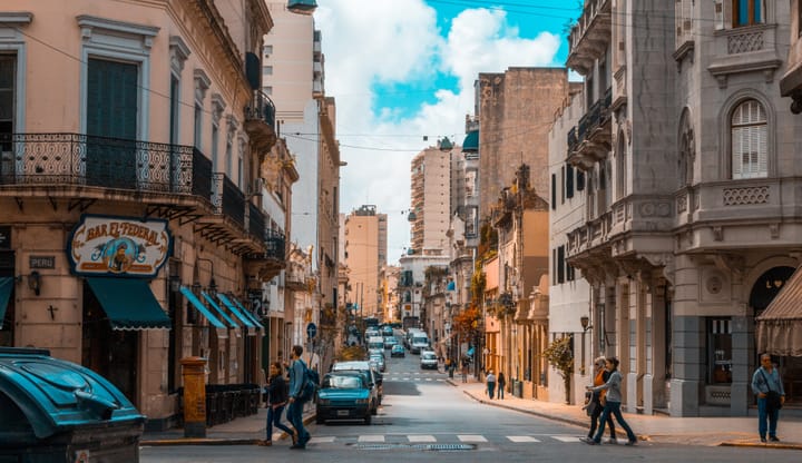 Most Expensive & Cheapest Months To Fly to Argentina